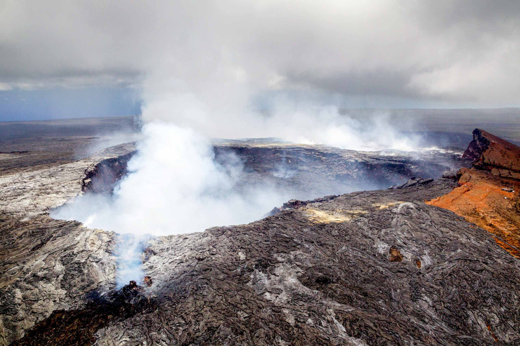 Volcanoes National Park Sightseeing Tour From Oahu