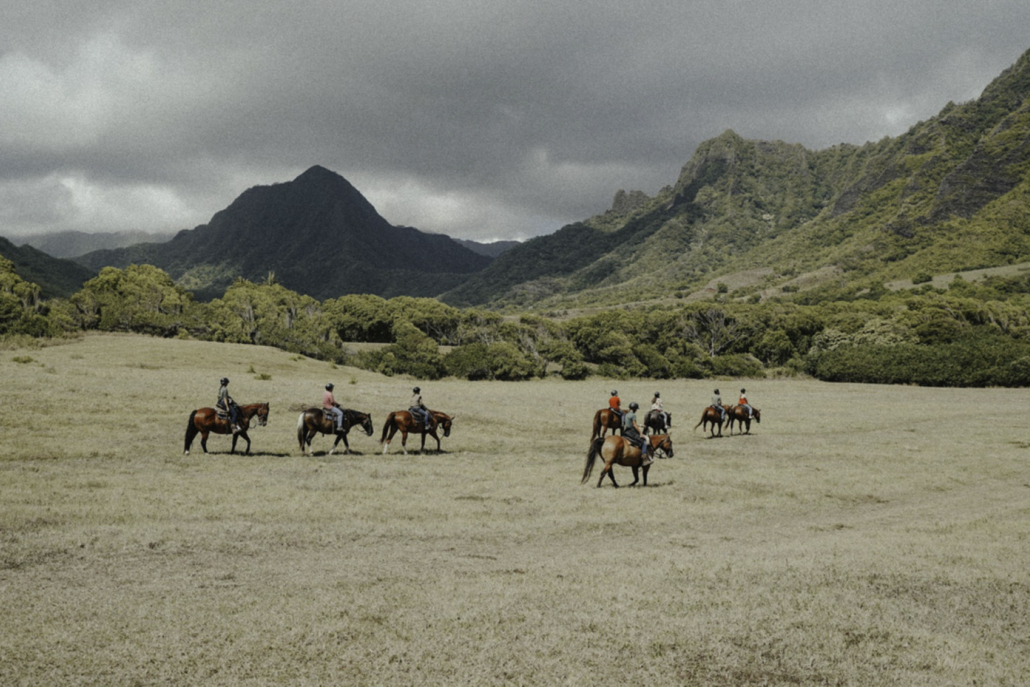 kualoa jurassic valley horseback ride kaaawa valley overview