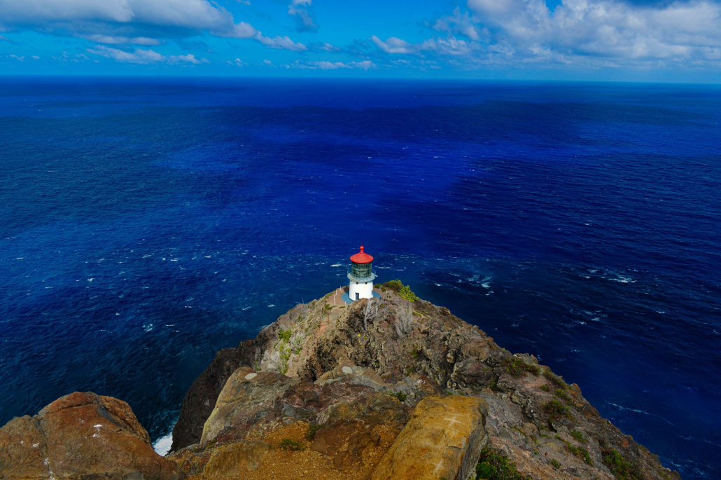 Makapu'u Point Lighthouse Hike and Halona Blowhole Sightseeing Tour