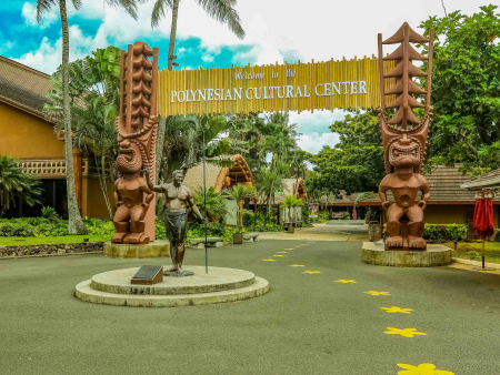polynesian cultural center entrance header