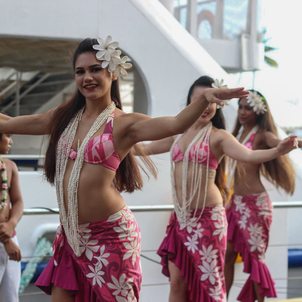 starofhonolulu star of honolulu dinner cruise dancer slide