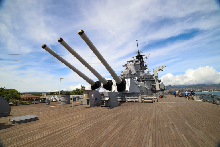 uss missouri battleship deck guns pearl harbor